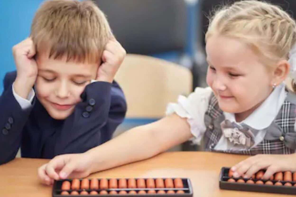 Toán Soroban là gì? Có nên cho trẻ học toán Soroban? Có nên cho trẻ học Toán Soroban?